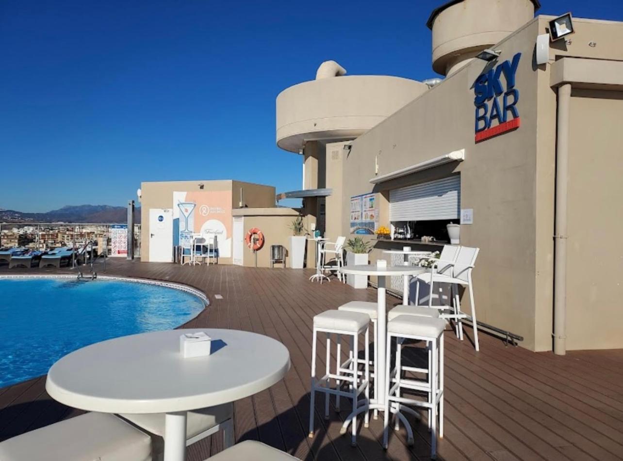 Sunny Beachside Retreat With Mountain And Sea Views Apartment Fuengirola